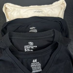 Bundle of 4 short sleeve t-shirts for woman